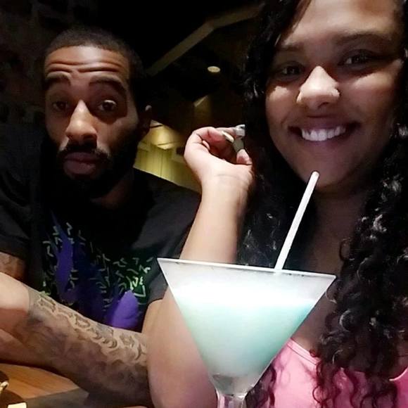 Meet your Posher, Raynique - Picture 1 of 1